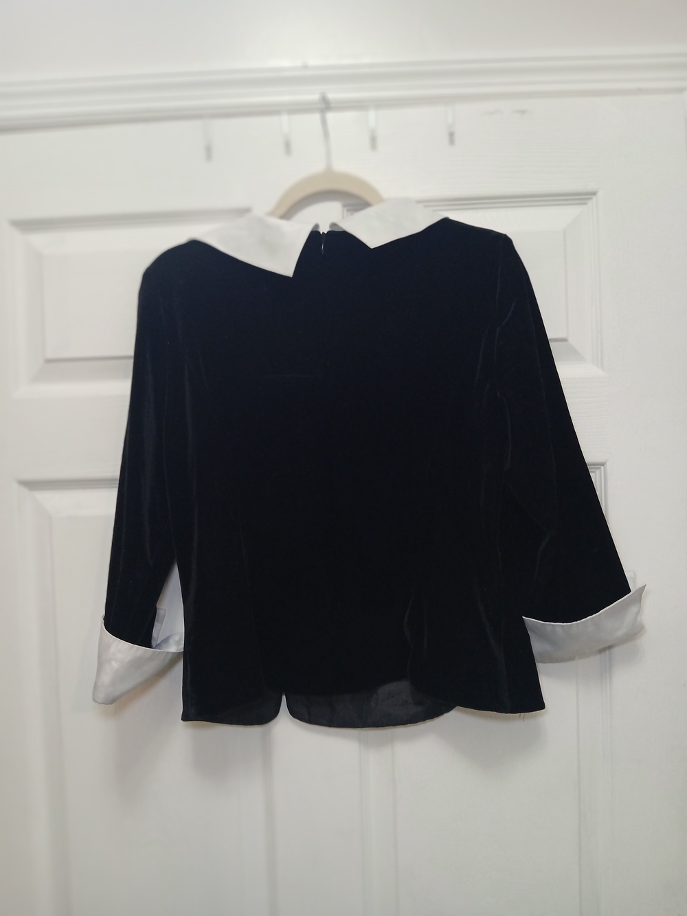 Black Velvet Blouse with White Asymmetrical Collar - Picture 3 of 6